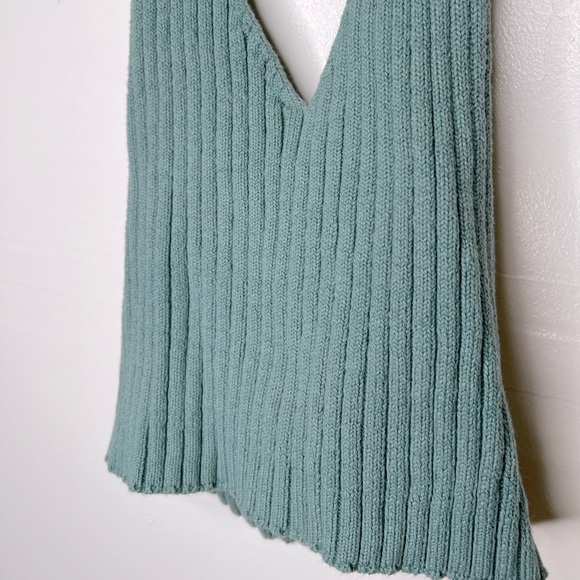 Be Cool Ribbed Sweater Halter Top, M/L - Picture 2 of 6